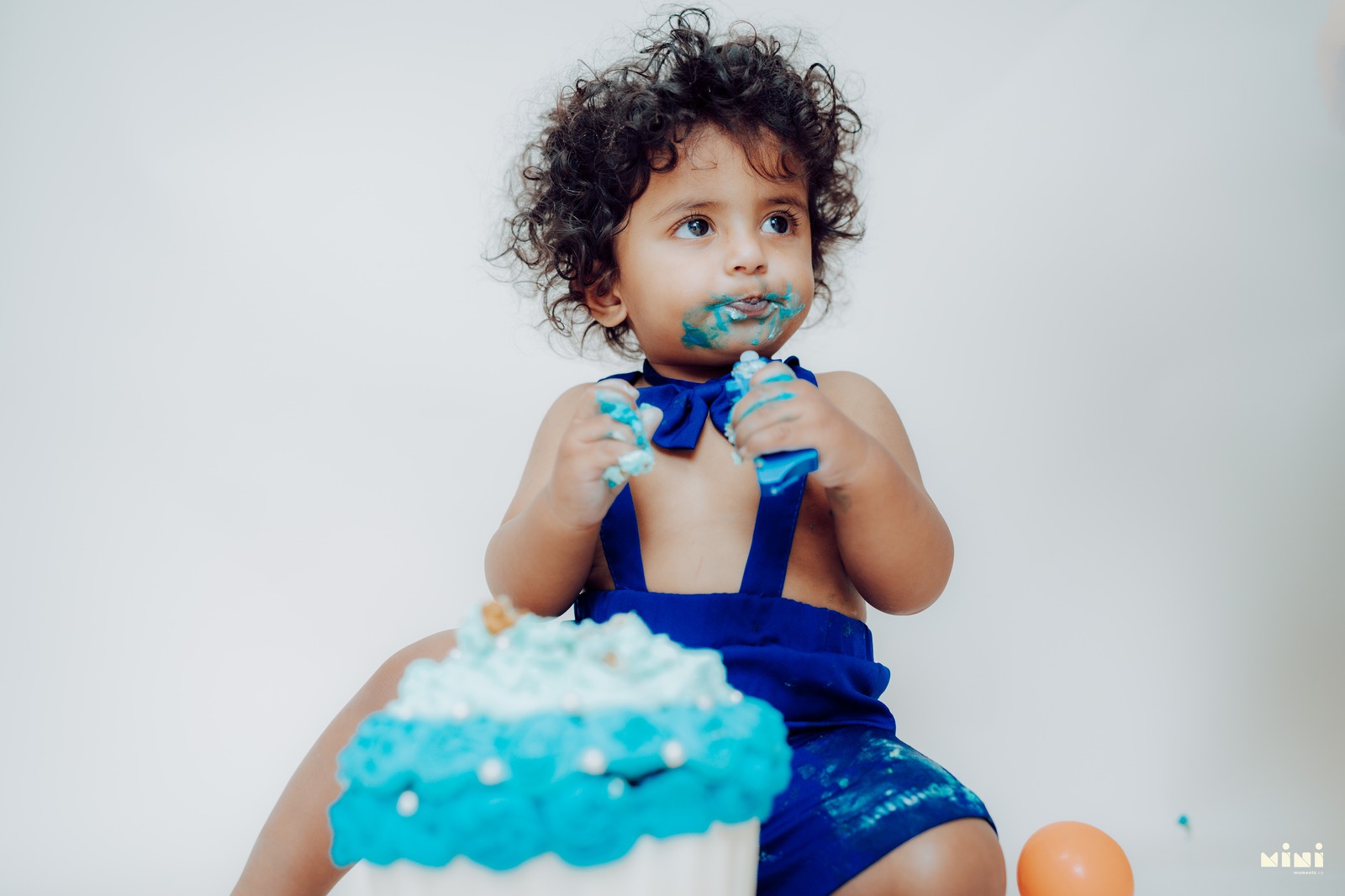 Cake Smash Photographer in London — Mini Momentz South Indian family photographer UK